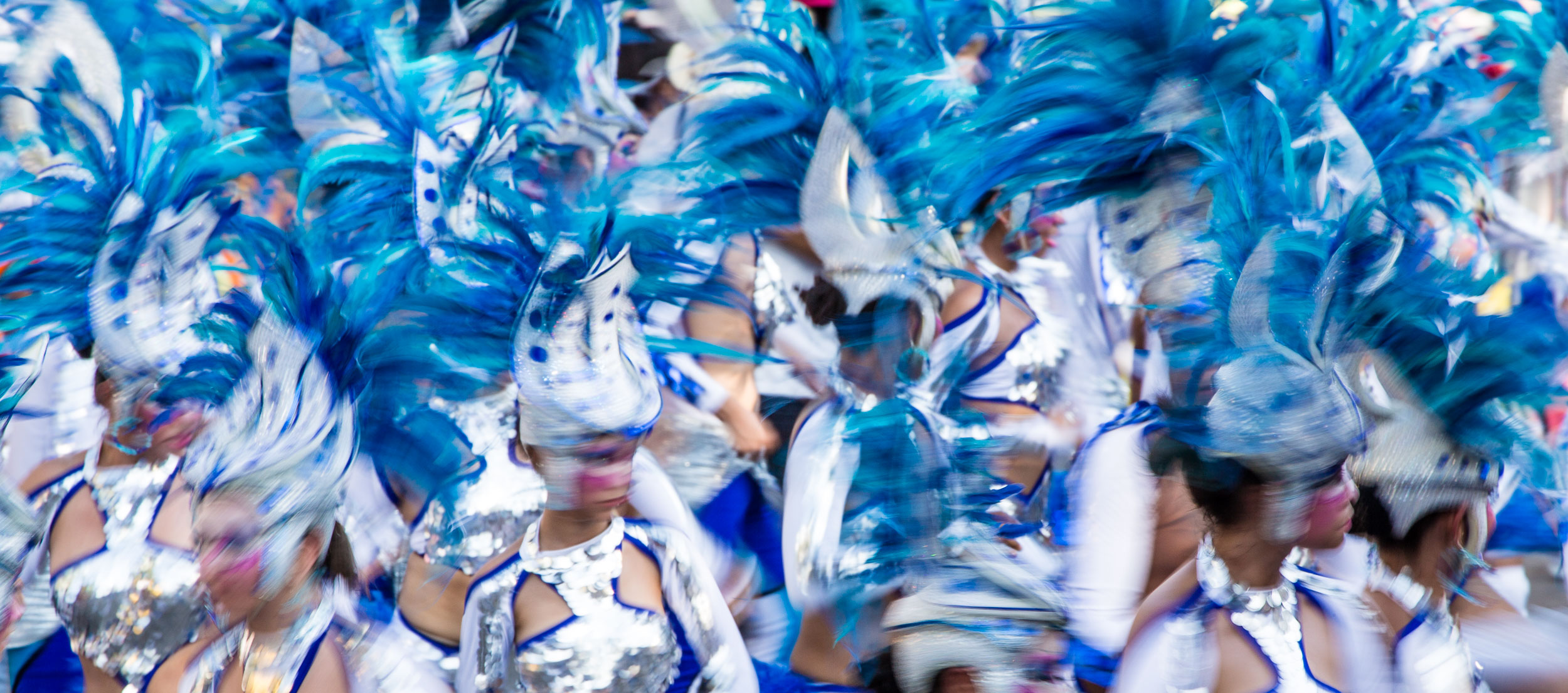Colombia-Barranquilla-Carnival-Blue-Group