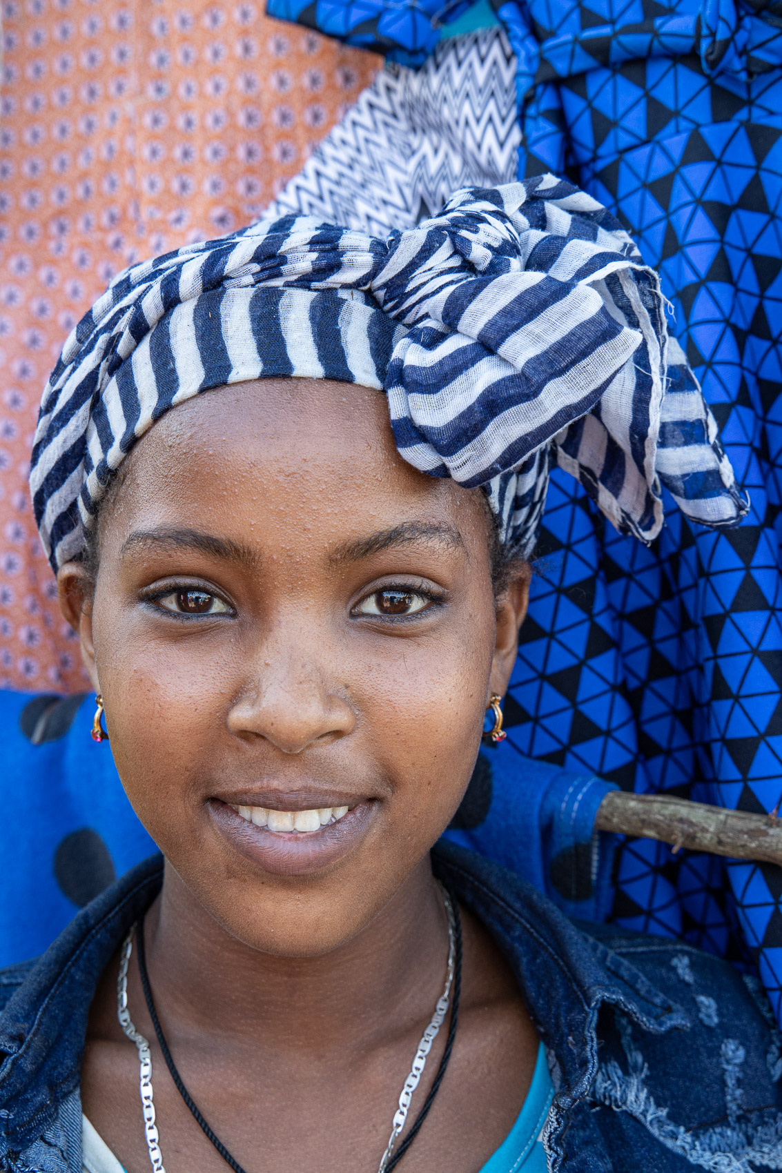 Ethiopia-Mizan-Teferi-Girl-Blue-Stripes