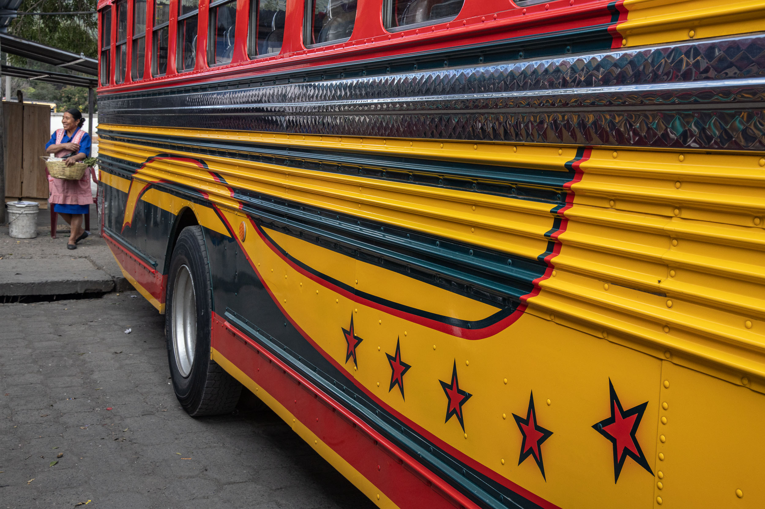Guatemala-Antigua-Bus-Graphic