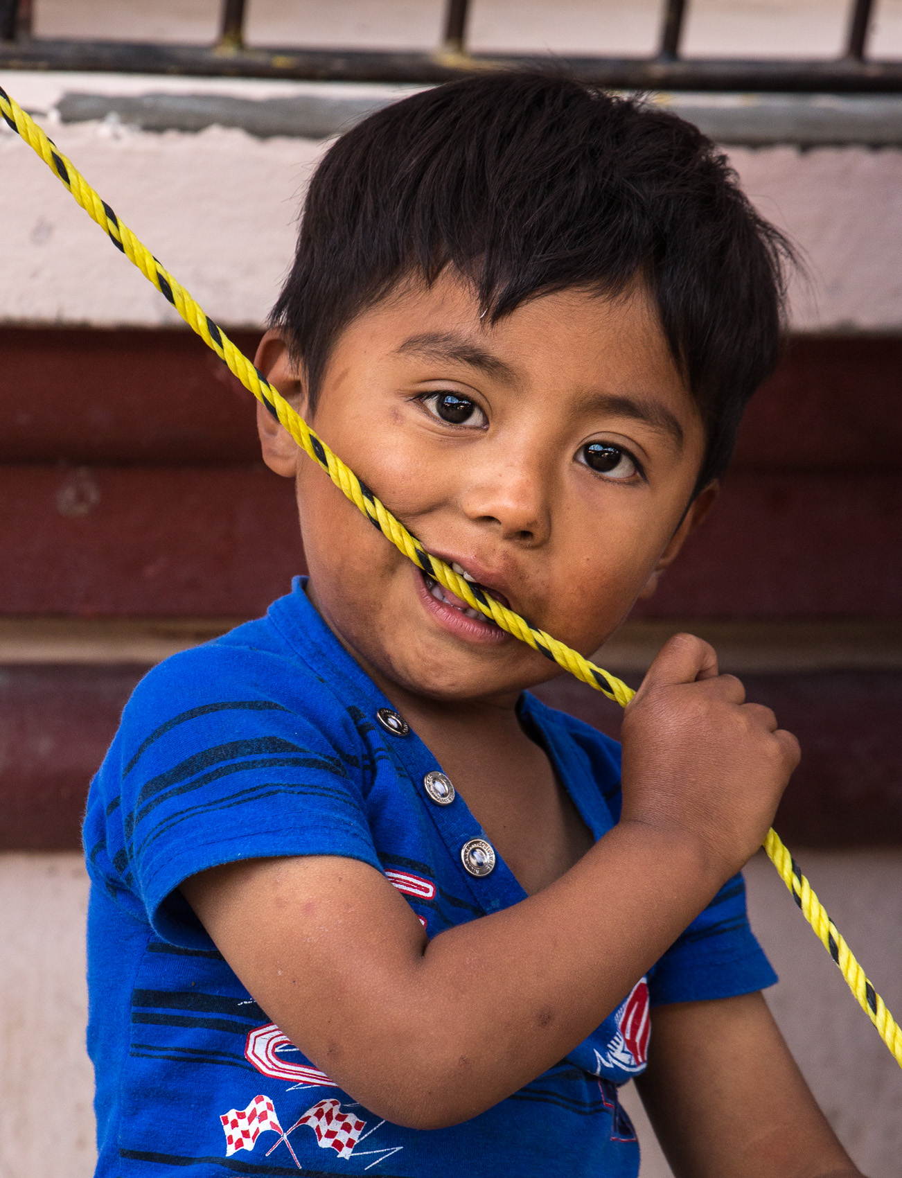 Mexico-Oaxaca-Miahuatlan-Boy-Yellow-Rope